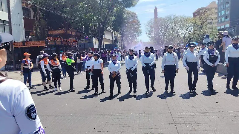 Manifestantes 8M Guadalajara 1